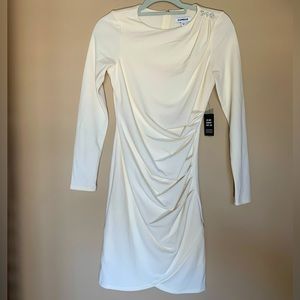 NWT Express Women’s Long Sleeve Rhinestone Ruched Ivory Dress Size XS